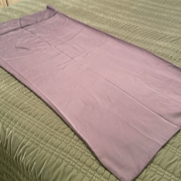 HOME Target One Gray King Size Pillowcase in Excellent Condition - Picture 6 of 7